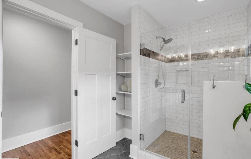 714 Arlington Ave, Greenville, SC 29601