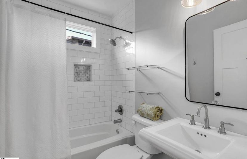 714 Arlington Ave, Greenville, SC 29601