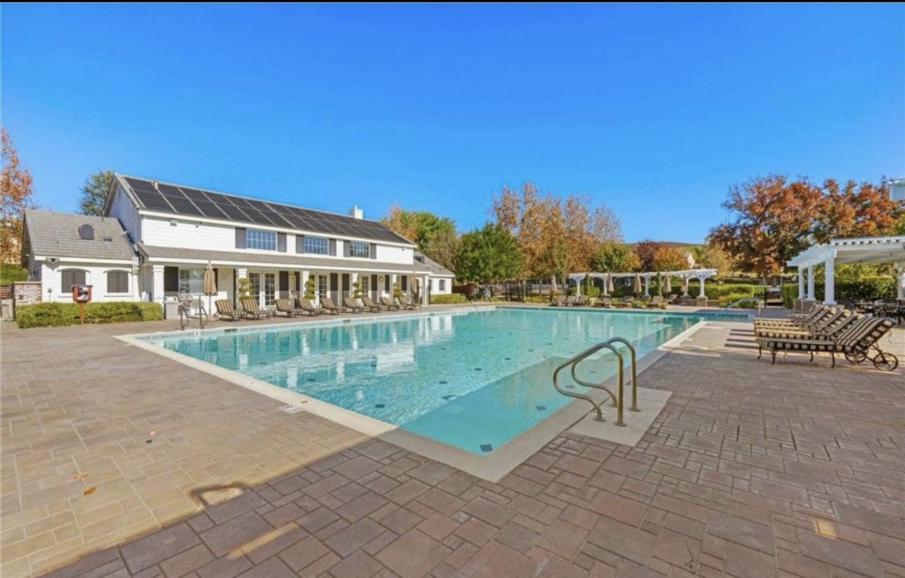 30706 McGowans Pass, Murrieta, CA 92563